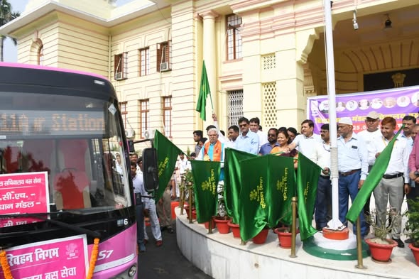 बिहार विधान सभा के माननीय अध्यक्ष डॉ० प्रेम कुमार ने   बिहार विधान मंड...