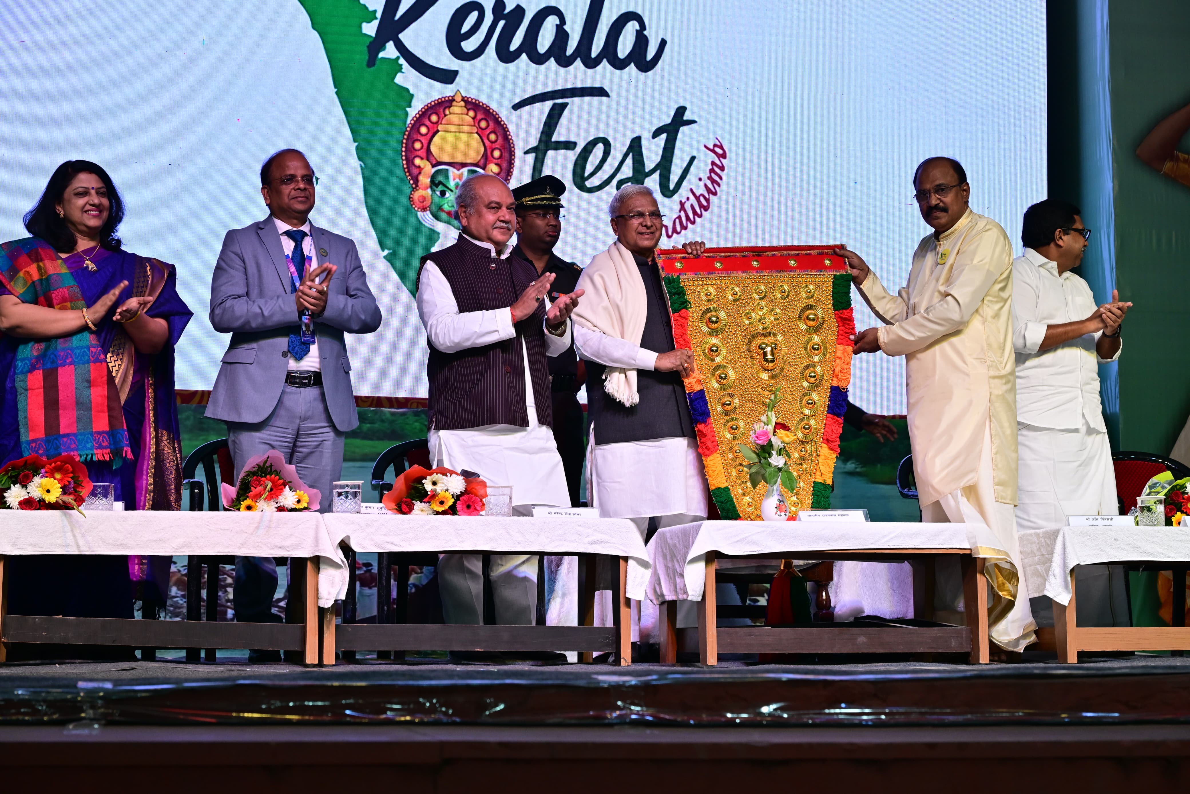 कर्तव्‍यनिष्‍ठा और रचनात्‍मकता के लि‍ए मलयाली समाज की देश में वि‍शेष प...