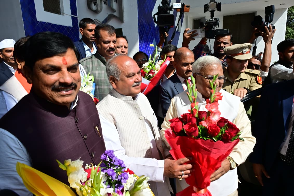 विधान सभा में माननीय राज्यपाल महोदय का आगमन, अभिभाषण. कार्यमंत्रणा समि...